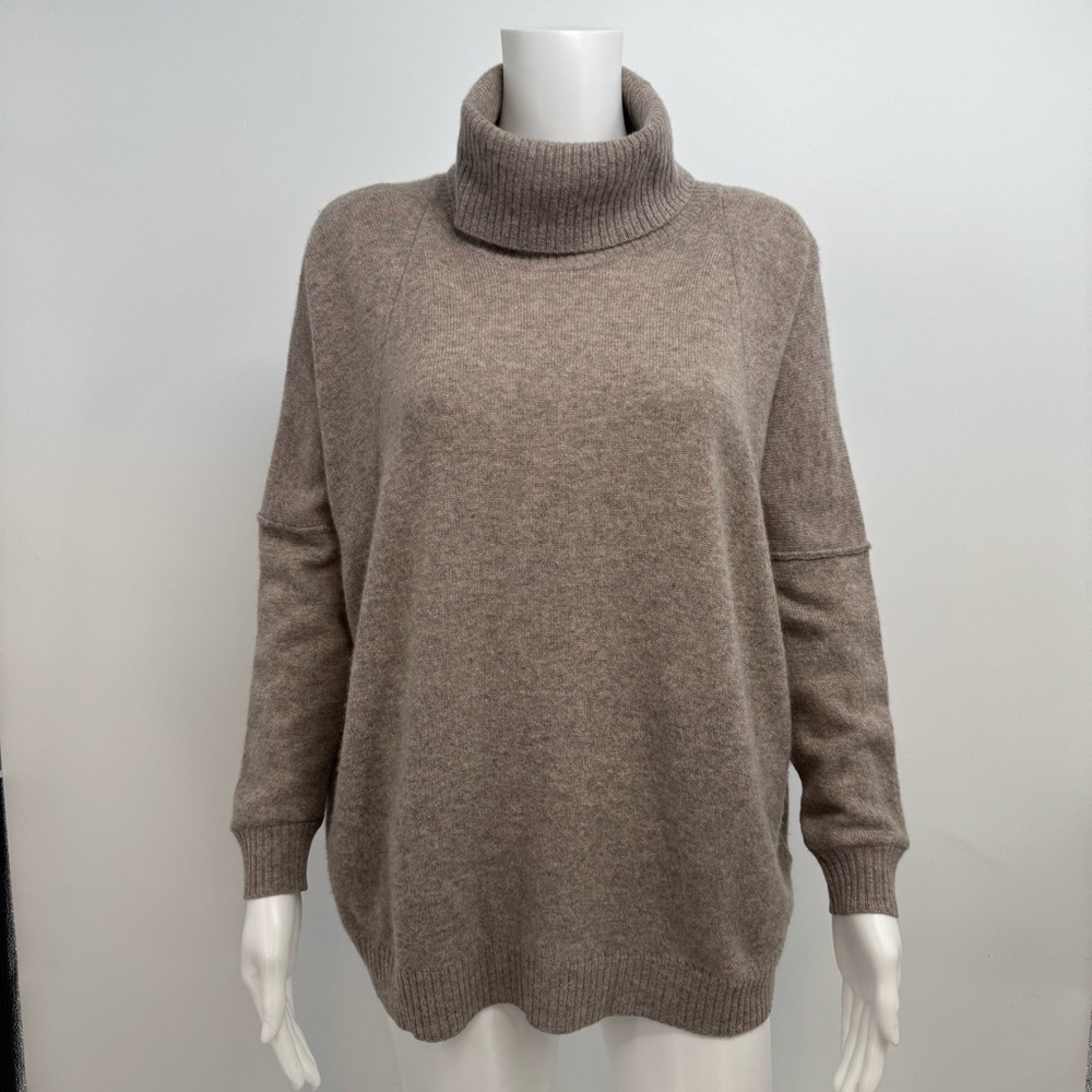Velvet Graham Turtleneck Sweater Size S 100% Cashmere